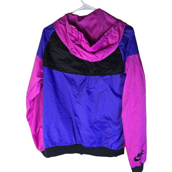 Nike Men's Hike Windbreaker Jacket Urban Outfitters, Medium - Picture 9 of 11